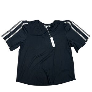 CHICO'S Knit Top Women’s 3 XL Ric Rac‎ Trim Short Sleeve Black White V-neck